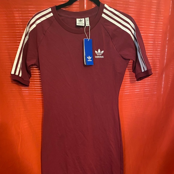 adidas Dresses & Skirts - Adidas Burgundy dress knee length